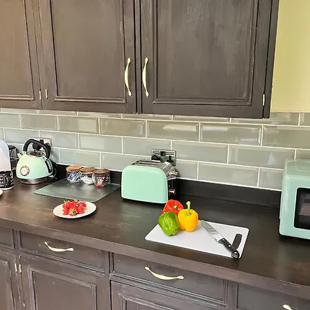 Prázdninový dům Tyan, *